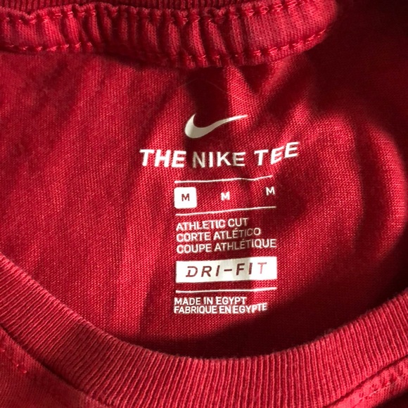 Boys Nike tee. Size M. - Picture 2 of 2